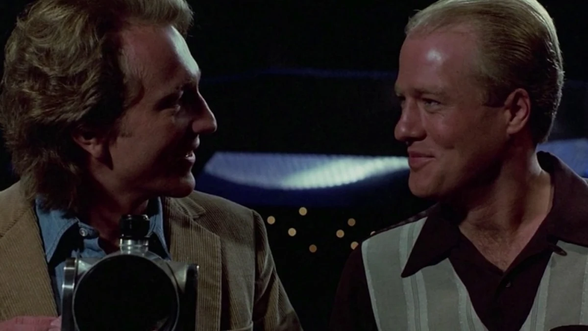 Body Double Featured